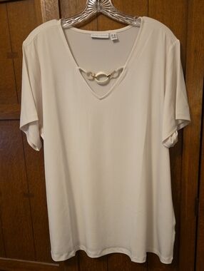 Susan Graver Cream Short-Sleeve V-Neck Top with Gold Ring